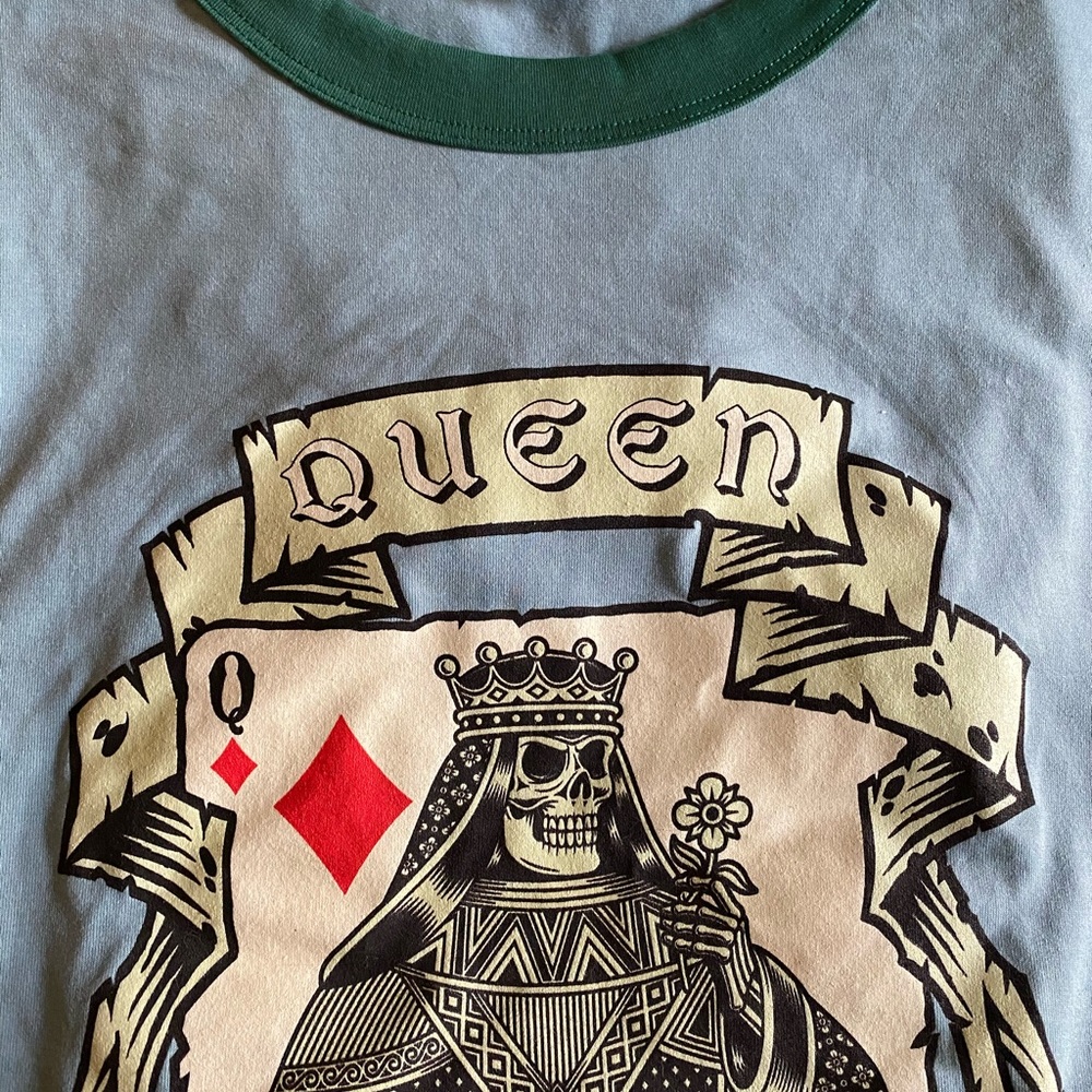 CLEARANCE Glow In The Dark Queen of Diamonds Tee